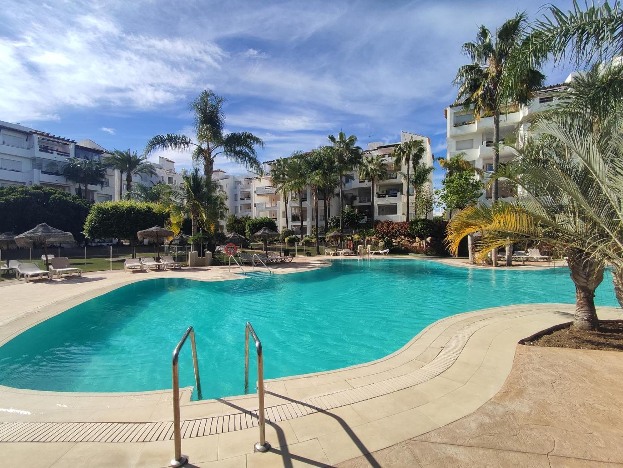 Costalita On The Beach - 3 Bedroom Cosy Apartment Estepona Eksteriør billede